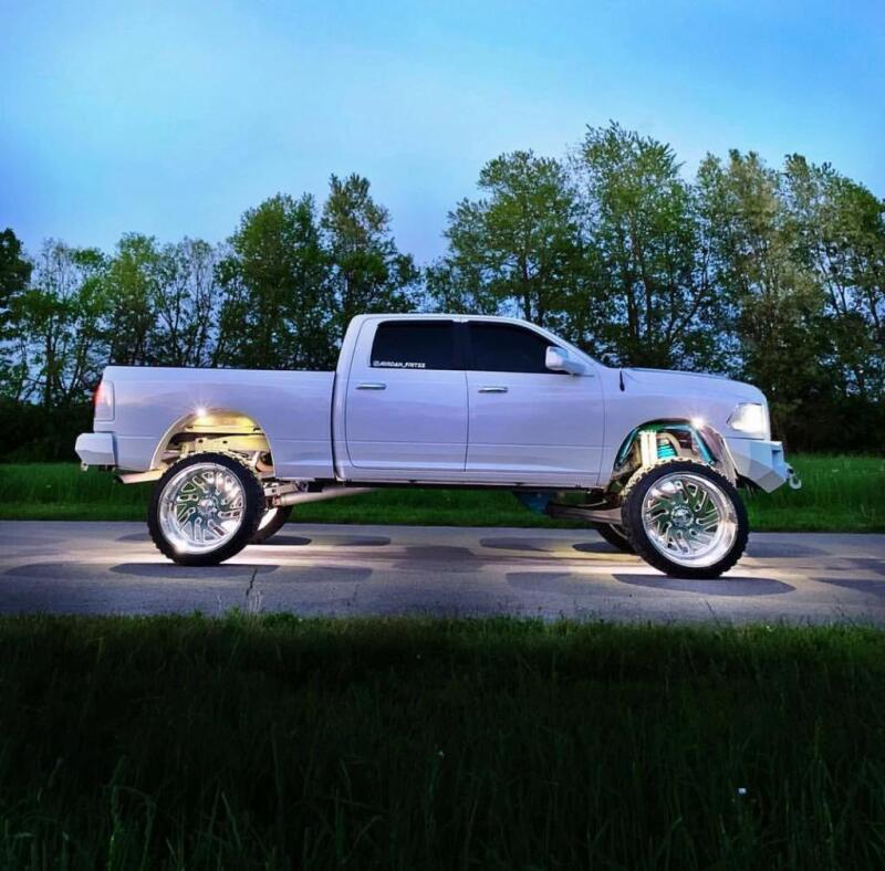 Load image into Gallery viewer, Oracle LED Illuminated Wheel Rings - White