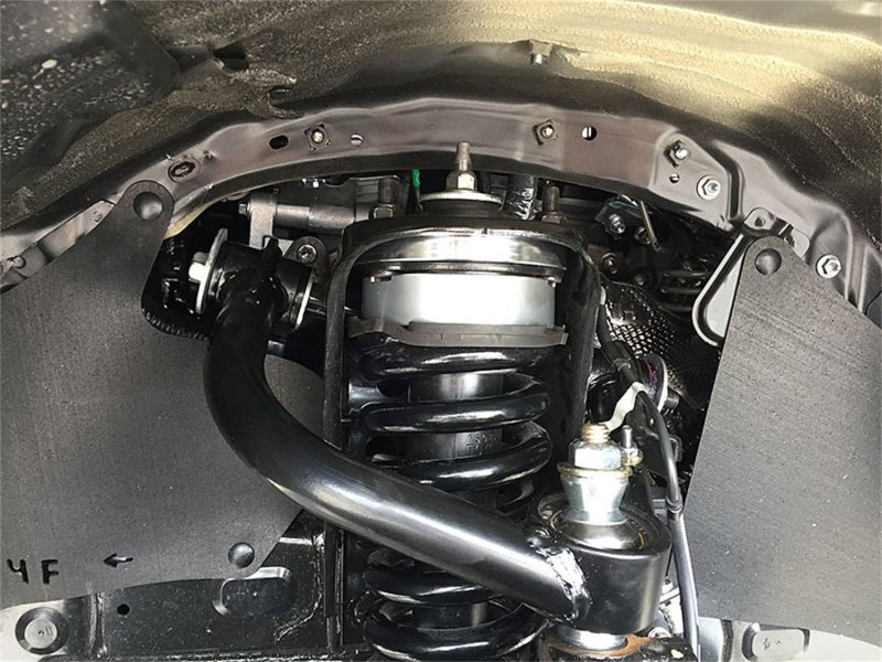 Load image into Gallery viewer, Tuff Country 15-18 Toyota Hilux 4x4 4in Lift Kit (w/Uni-Ball Control Arms No Shocks)
