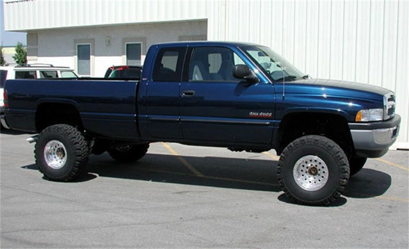 Load image into Gallery viewer, Tuff Country 94-99 Dodge Ram 2500 4x4 4.5in Lift Kit (w/Factory Overloads No Shocks)