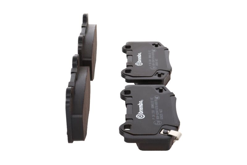 Load image into Gallery viewer, Brembo OE 15-22 Ford Mustang PRIME Low-Met Brake Pad - Rear
