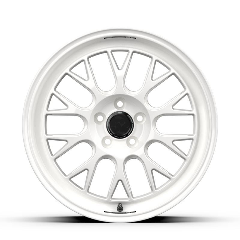 Load image into Gallery viewer, fifteen52 Holeshot RSR 18x8.5 5x108 42mm ET 63.4mm Center Bore Rally White