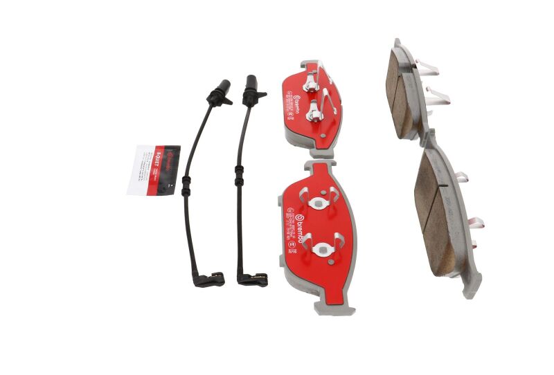 Load image into Gallery viewer, Brembo OE 20-22 Ford Mustang PRIME Ceramic Brake Pad - Front
