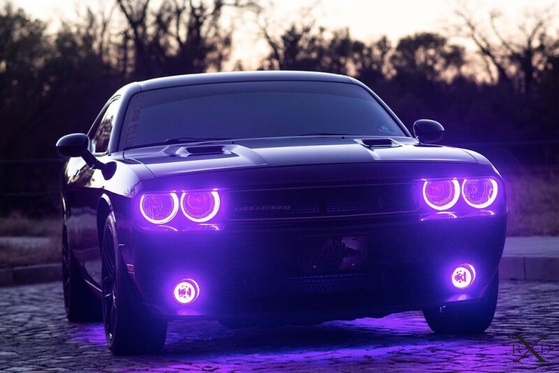 Load image into Gallery viewer, Oracle 08-14 Dodge Challenger Dynamic Surface Mount Headlight Halo Kit - - Dynamic
