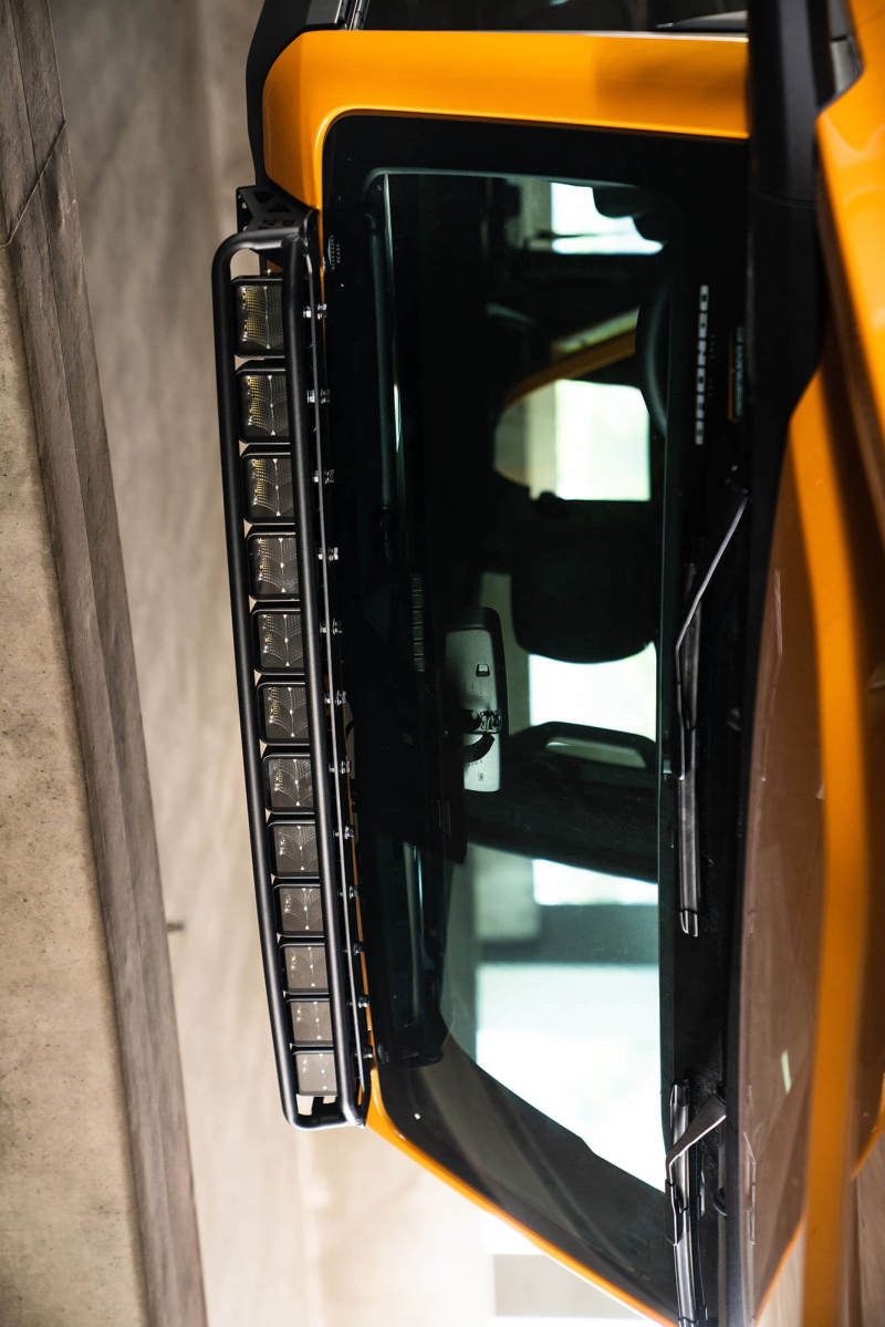 Load image into Gallery viewer, DV8 Offroad 21+ Ford Bronco Curved Light Bracket for 12 3in. Pod Lights