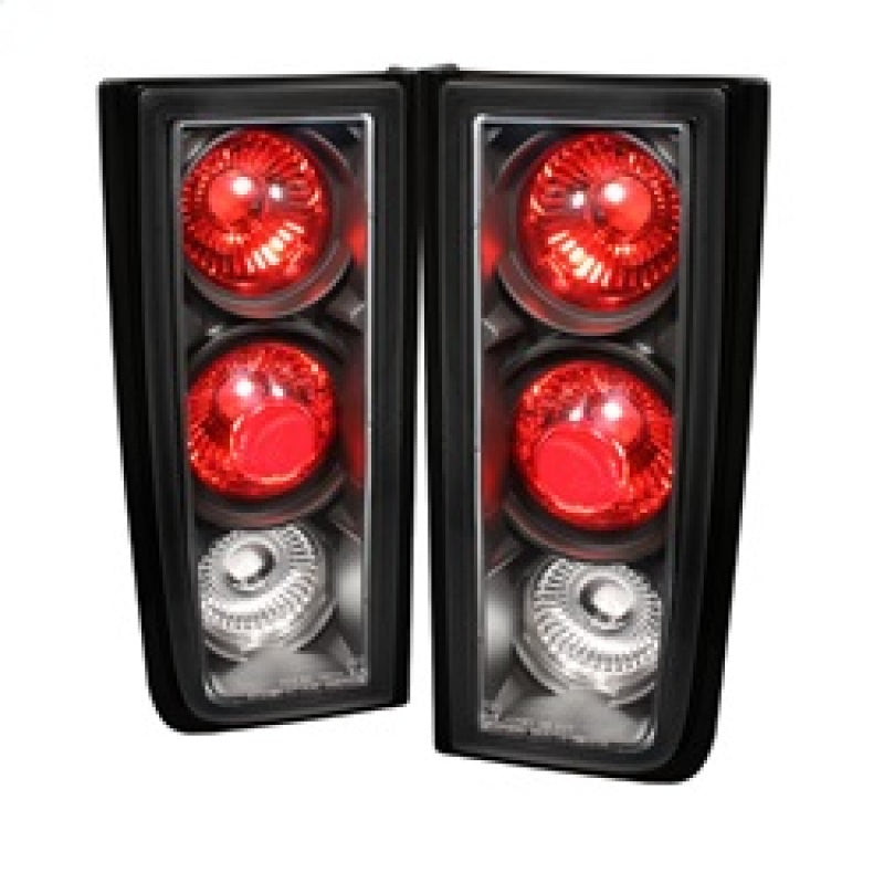 Load image into Gallery viewer, Spyder Hummer H2 01-05 (Non H2T)Euro Style Tail Lights Black ALT-YD-HH2-BK