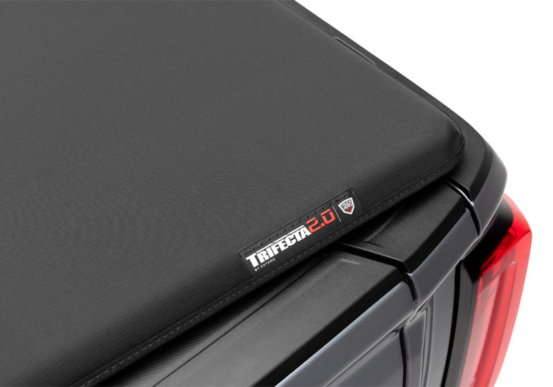 Load image into Gallery viewer, Extang 2023+ Chevy/GMC Colorado/Canyon 5ft Bed Trifecta Signature 2.0