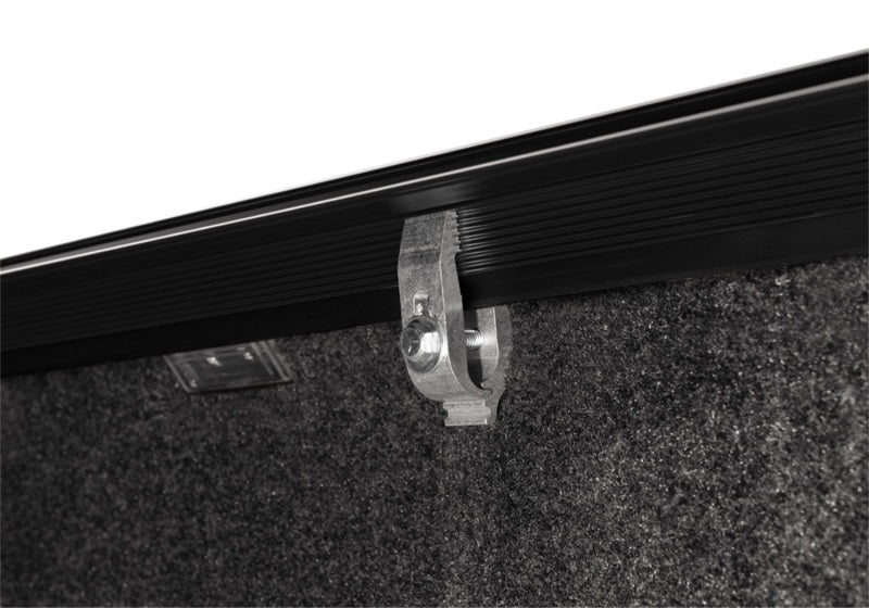 Load image into Gallery viewer, Truxedo 04-12 GMC Canyon & Chevrolet Colorado 5ft Sentry CT Bed Cover