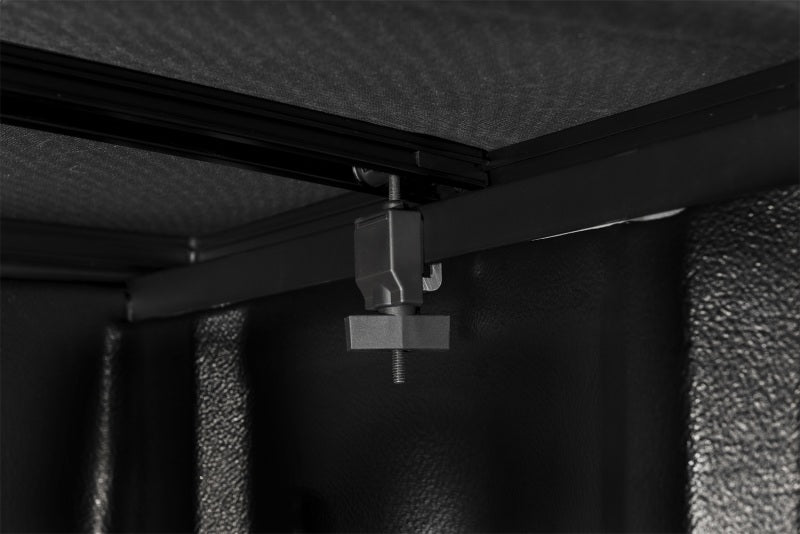 Load image into Gallery viewer, Extang 22-23 Toyota Tundra w/o Rail Sys (5ft 6in Bed) Trifecta Signature 2.0