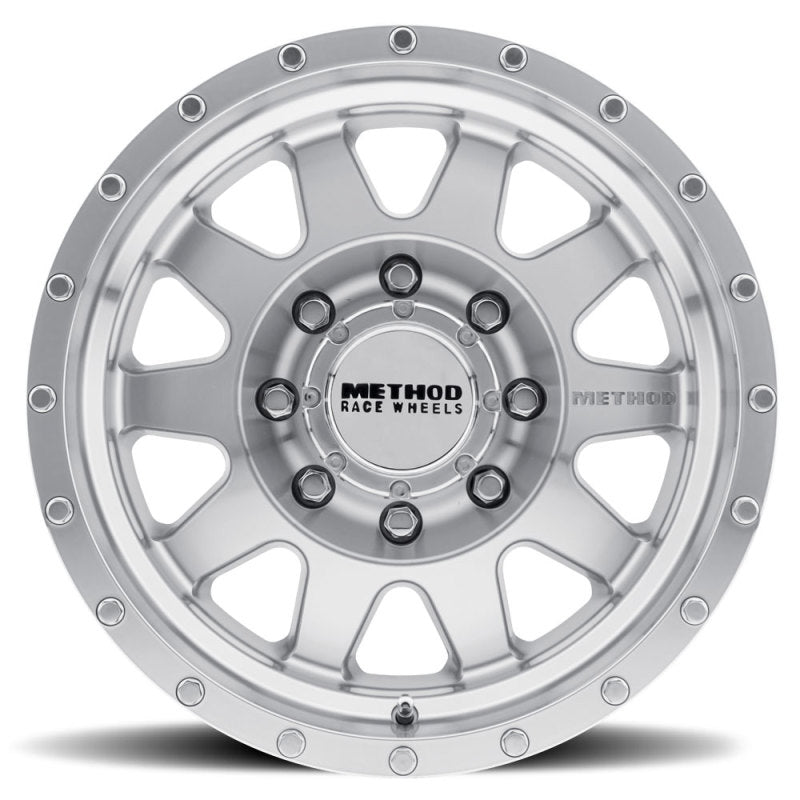 Load image into Gallery viewer, Method MR301 The Standard 18x9 +18mm Offset 8x6.5 130.81mm CB Machined/Clear Coat Wheel