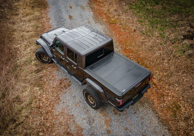 Load image into Gallery viewer, UnderCover 20-21 Jeep Gladiator 5ft Armor Flex Bed Cover