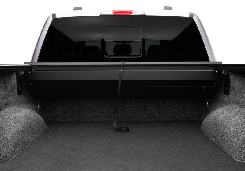 Load image into Gallery viewer, Roll-N-Lock 2021 Ford F-150 67.1in A-Series Retractable Tonneau Cover