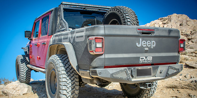 Load image into Gallery viewer, DV8 Offroad 2019+ Jeep Gladiator Bedside Sliders