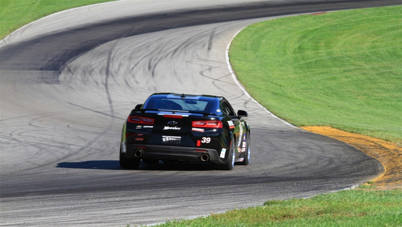 Load image into Gallery viewer, Corsa 16-18 Chevy Camaro SS 6.2L Xtreme 2.75in Cat-Back Dual Rear Exit w/ Single 4.5in Polis