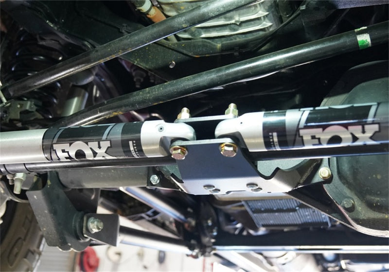 Load image into Gallery viewer, Superlift 2023 Ford F-250/350 Dual Steering Stabilizer Kit with FOX Stabilizers -No lift required