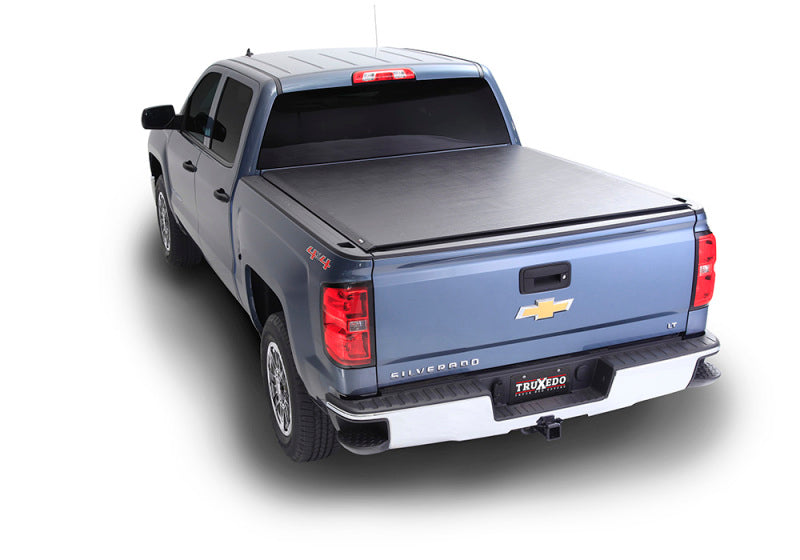 Load image into Gallery viewer, Truxedo 07-13 GMC Sierra & Chevrolet Silverado 2500/3500 Dually w/Bed Caps 8ft Deuce Bed Cover