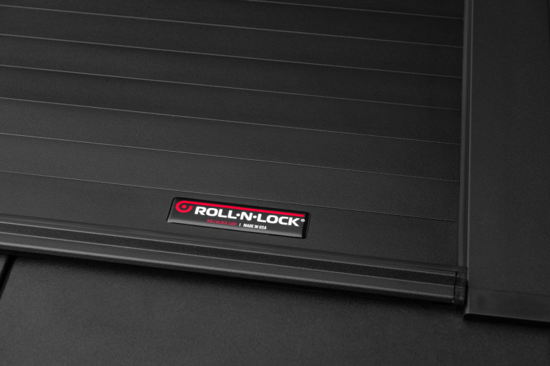 Load image into Gallery viewer, Roll-N-Lock 2019 Chevrolet Silverado 1500 SB 77-3/4in A-Series Retractable Tonneau Cover