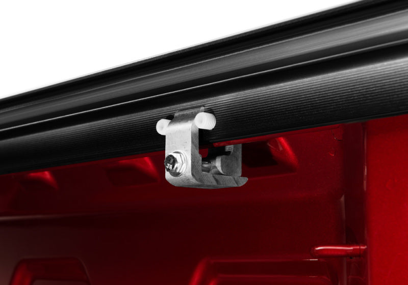Load image into Gallery viewer, Retrax 2019 Chevy & GMC 6.5ft Bed 1500 RetraxONE MX