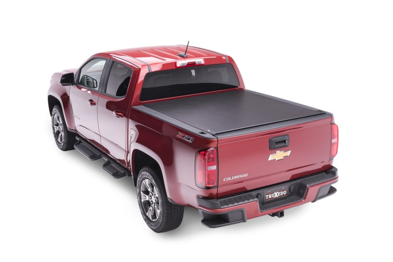 Load image into Gallery viewer, Truxedo 02-13 GM Avalanche 5ft Lo Pro Bed Cover