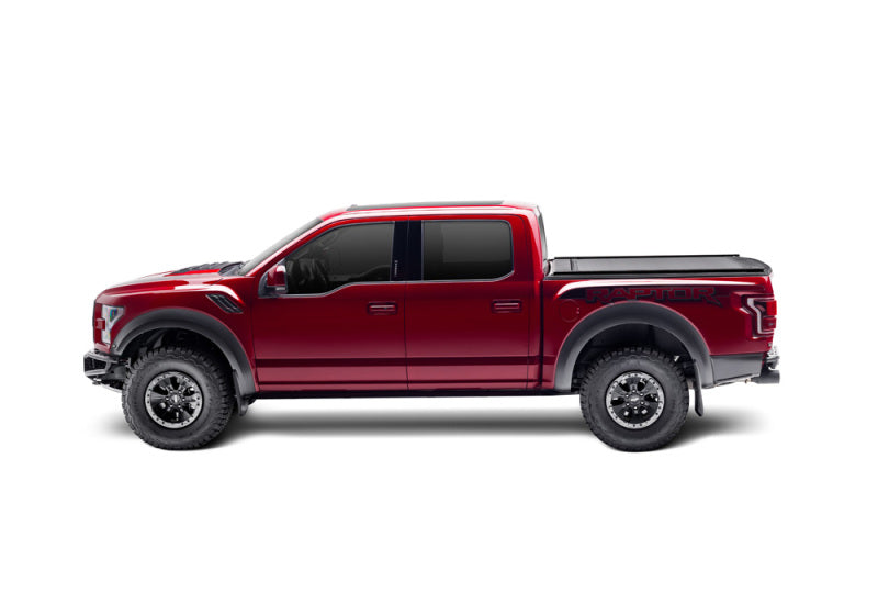 Load image into Gallery viewer, Retrax 14-18 Chevy & GMC 6.5ft Bed RetraxONE XR
