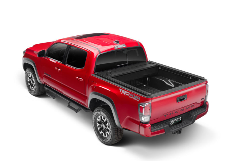 Load image into Gallery viewer, Retrax 2022 Toyota Tundra Regular & Double Cab 6.5ft Bed w/ Deck Rail System RetraxPRO XR