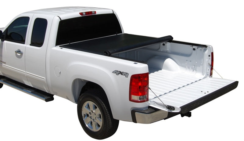Load image into Gallery viewer, Tonno Pro 07-13 Chevy Silverado 1500 8ft Fleetside Lo-Roll Tonneau Cover