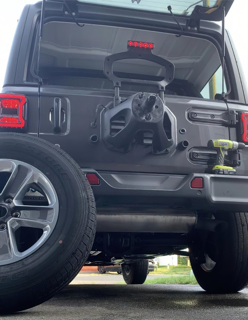 Load image into Gallery viewer, Oracle Jeep Wrangler JL Black Series LED Tail Lights