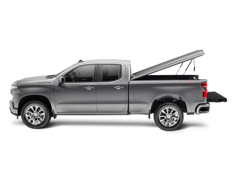 Load image into Gallery viewer, UnderCover 19-20 GMC Sierra 1500 (w/o MultiPro TG) 5.8ft Elite LX Bed Cover - Glory Red