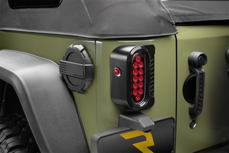 Load image into Gallery viewer, Rugged Ridge 07-18 Jeep Wrangler JK 2-Door and 4-Door Unlimited Flush Mount Tail Light