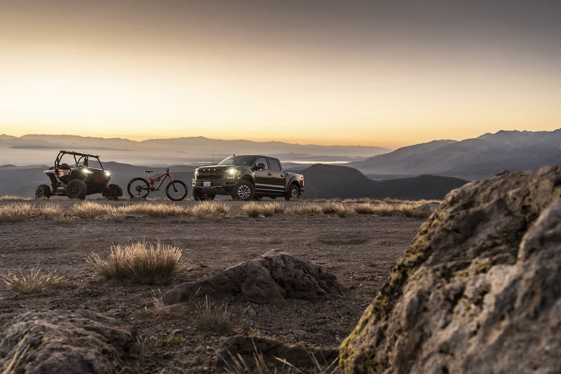 Load image into Gallery viewer, Fox 88+ Nissan Patrol Y60 & Y61 2.5 Factory Race Series Front Remote Reservoir Shock 0-1.5in Lift