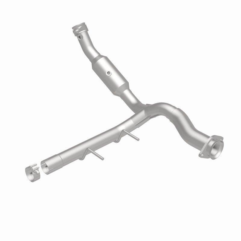 Load image into Gallery viewer, MagnaFlow Right Side Direct Fit Catalytic Converter 15-17 Ford F-150 5.0L