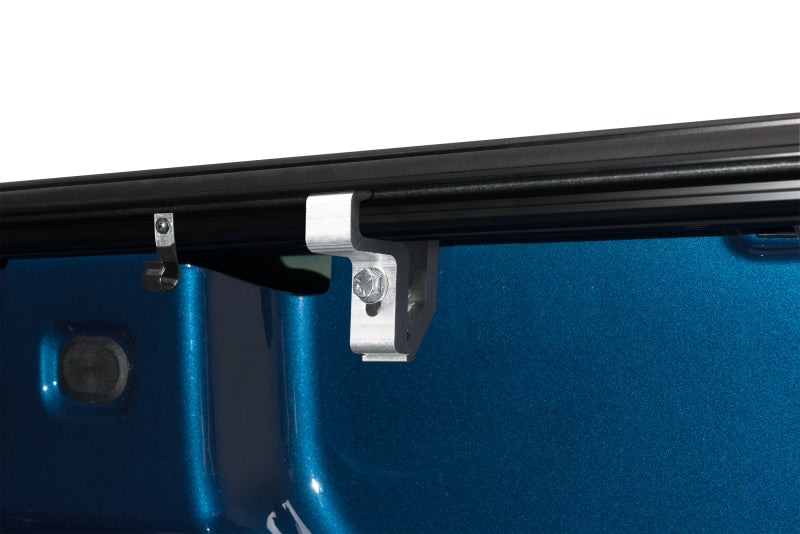 Load image into Gallery viewer, UnderCover 14-18 Chevy Silverado 1500 (19 Legacy) / 15-19 Silverado 2500/3500 HD 8ft Flex Bed Cover