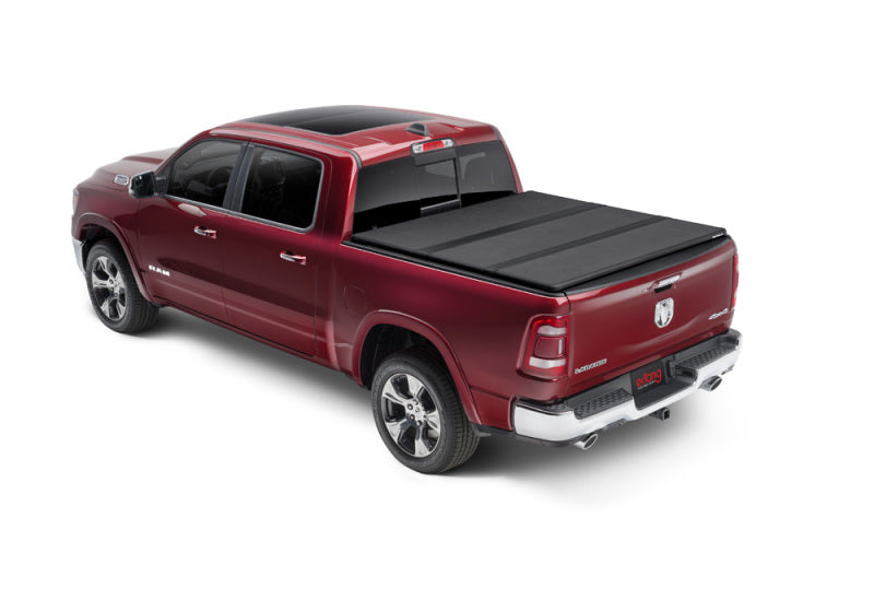 Load image into Gallery viewer, Extang 2019 Dodge Ram (New Body Style - 5ft 7in) Solid Fold 2.0