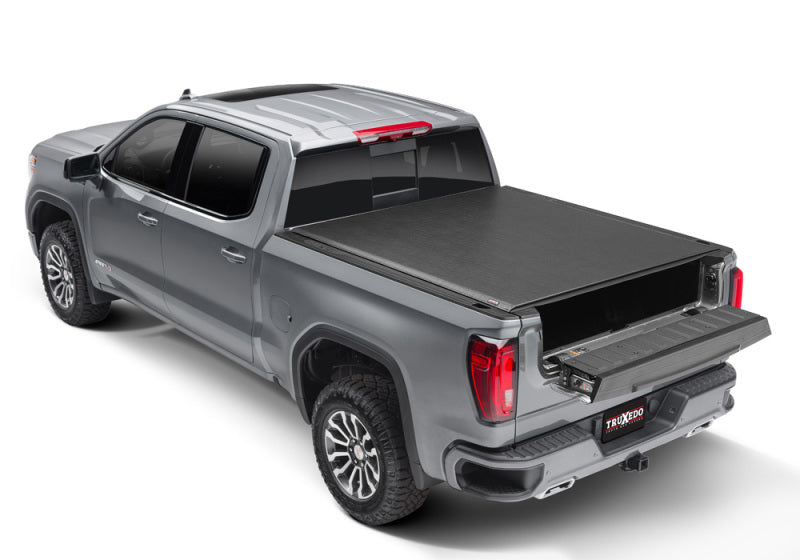 Load image into Gallery viewer, Truxedo 19-20 GMC Sierra & Chevrolet Silverado 1500 (New Body) 8ft Lo Pro Bed Cover