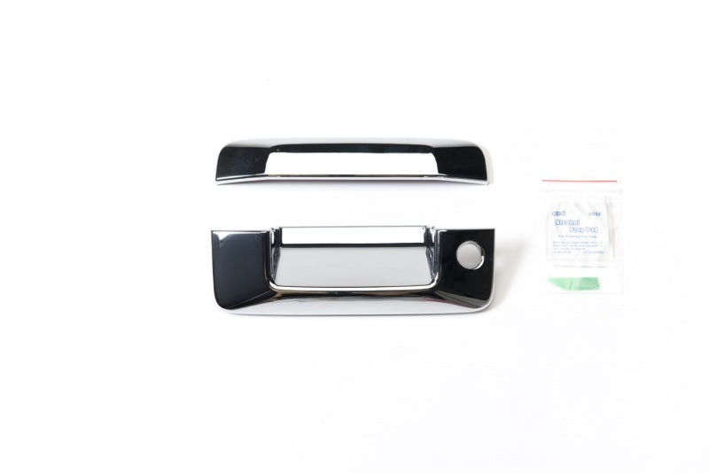 Load image into Gallery viewer, Putco 15-19 Chevy Silverado HD - w/ Keyhole (w/o Camera Opening) Tailgate & Rear Handle Covers