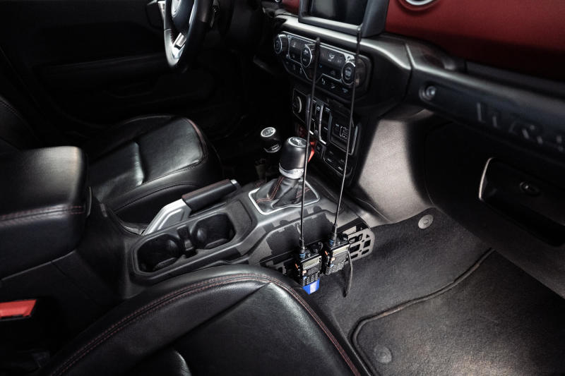 Load image into Gallery viewer, DV8 Offroad 18-23 Jeep Wrangler Center Console Molle Panels