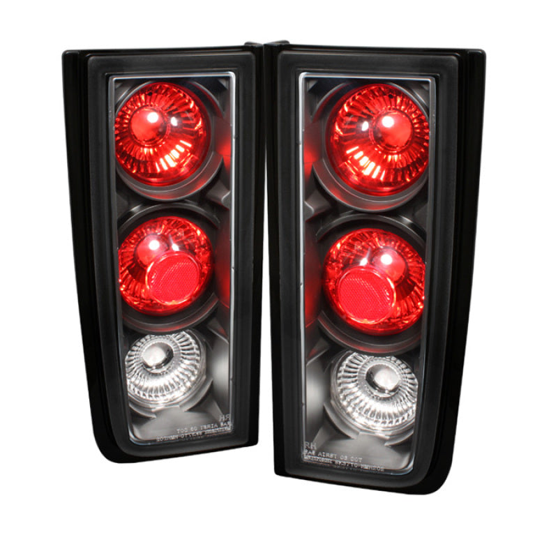 Load image into Gallery viewer, Spyder Hummer H2 01-05 (Non H2T)Euro Style Tail Lights Black ALT-YD-HH2-BK
