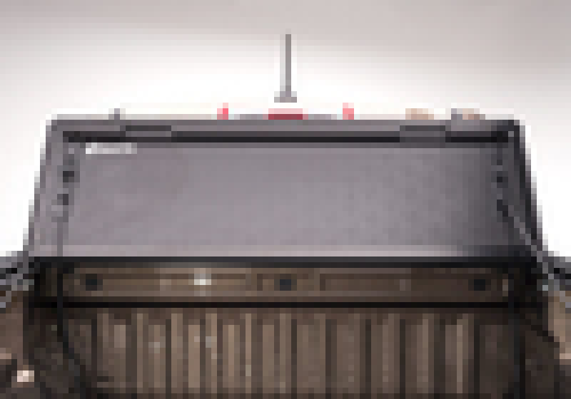 Load image into Gallery viewer, BAK 15-20 Chevy Colorado/GMC Canyon 5ft Bed BAKFlip G2