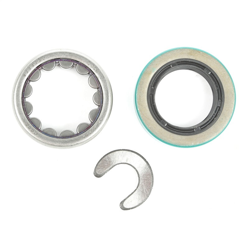 Load image into Gallery viewer, Omix Axle Bearing & Seal Kit Dana 35 87-01 Jeep Model