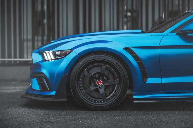 Load image into Gallery viewer, ROBOT CRAFTSMAN "Cavalier" Widebody Kit For Mustang S550.1 2015-2017 Carbon Fiber