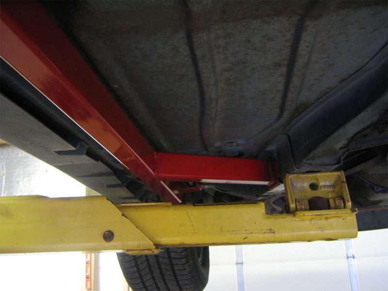 Load image into Gallery viewer, UMI Performance 82-92 GM F-Body Boxed Style Weld-In Subframe Connectors