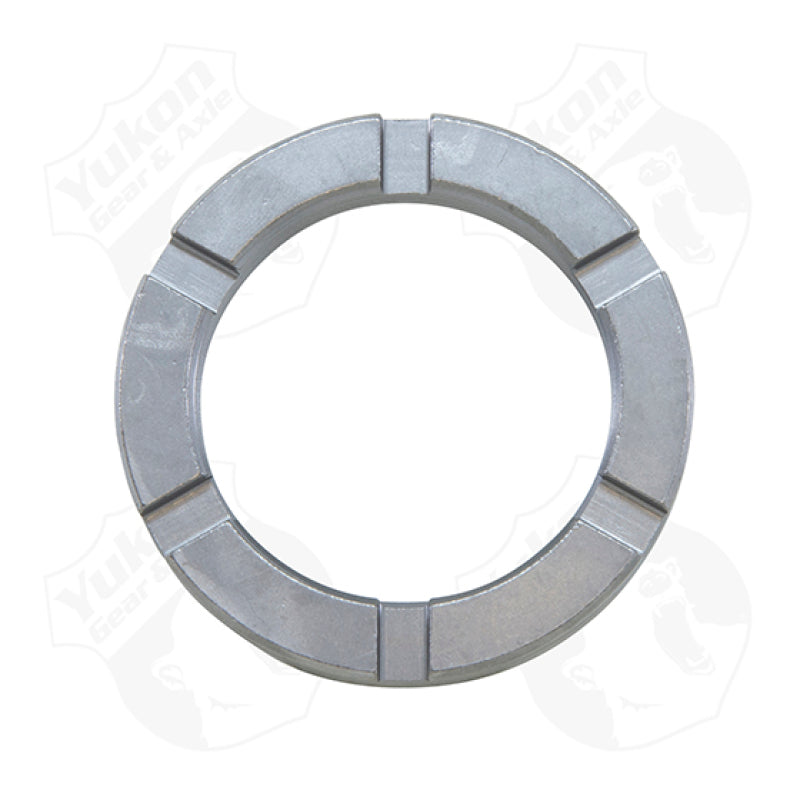 Load image into Gallery viewer, Yukon Gear Spindle Nut for Dana 60 & 70 1.940in I.D w/Plastic Ring