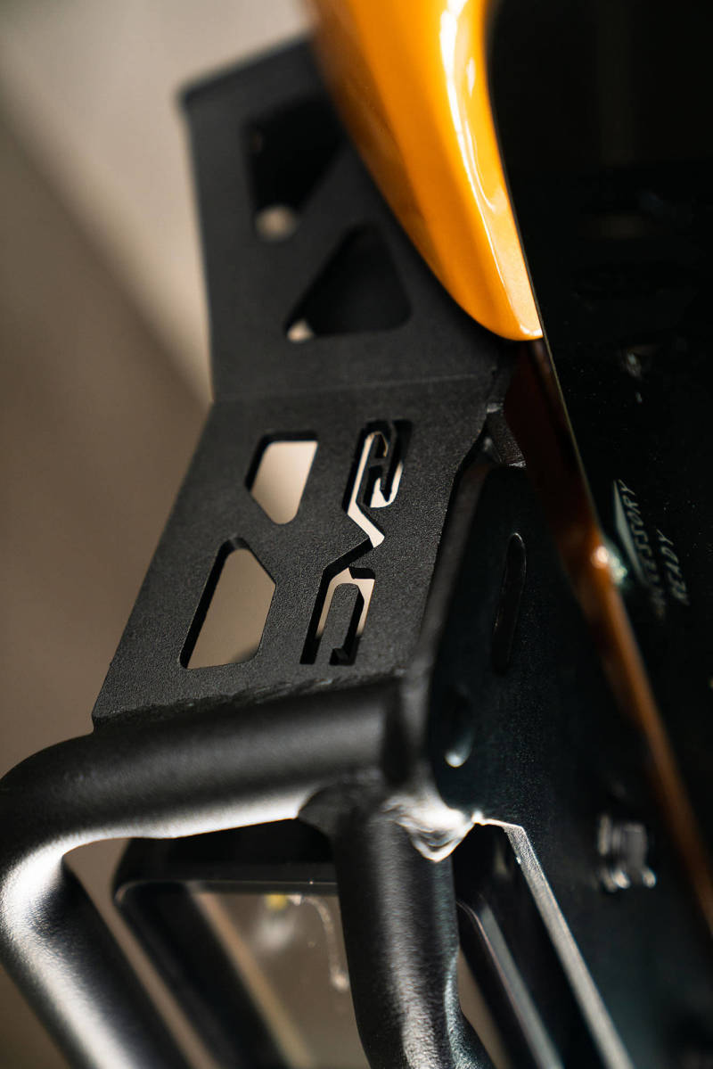 Load image into Gallery viewer, DV8 Offroad 21+ Ford Bronco Curved Light Bracket for 12 3in. Pod Lights