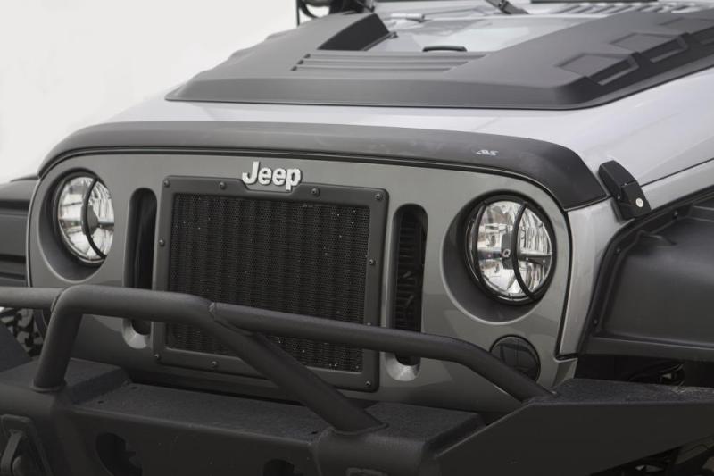 Load image into Gallery viewer, AVS 07-18 Jeep Wrangler (2 Door) Ventvisor & Aeroskin Deflector Combo Kit - Matte Black