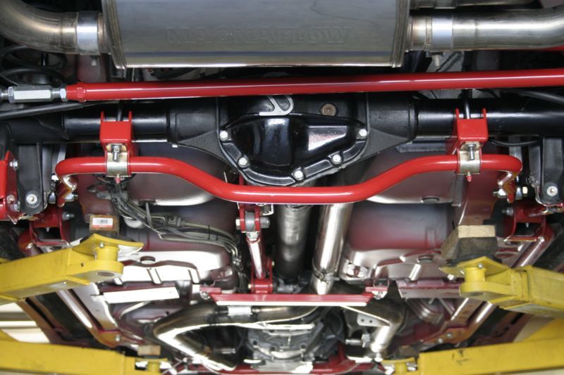 Load image into Gallery viewer, UMI Performance 82-02 GM F-Body Rear Drag Sway Bar-Stock Rear