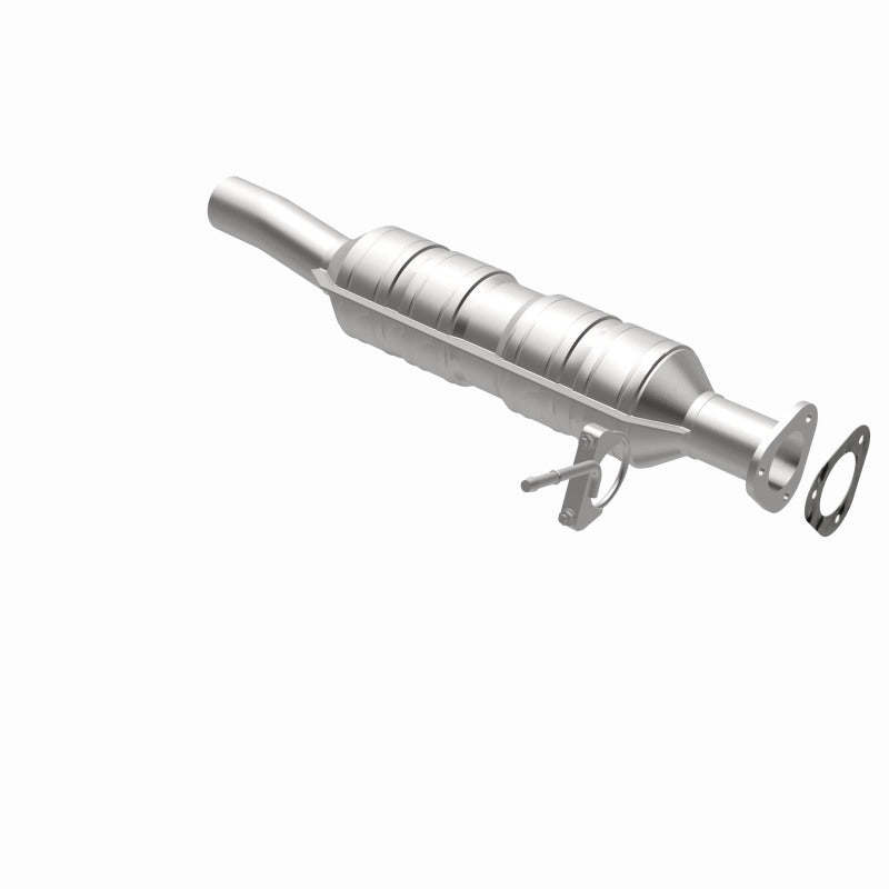 Load image into Gallery viewer, Magnaflow Conv DF 07-08 E-350 Super Duty 5.4 & 6.8 L OEM Underbody