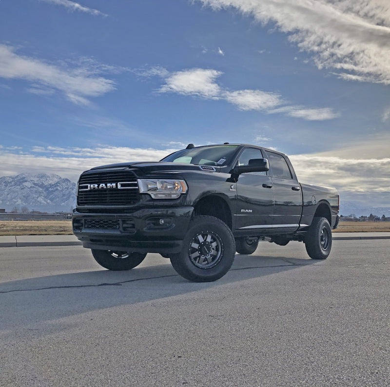 Load image into Gallery viewer, Tuff Country 19-23 Dodge Ram 2500 4x4 -3in Lift Kit w/o Front Shock Extension Brackets (SX8000)

