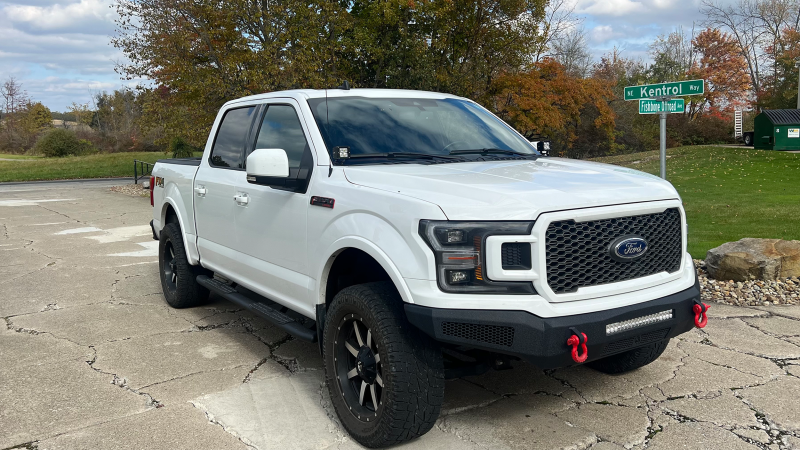 Load image into Gallery viewer, Fishbone Offroad 2015+ Ford F150 / 2017+ Raptor Pod Light Bracket - Black

