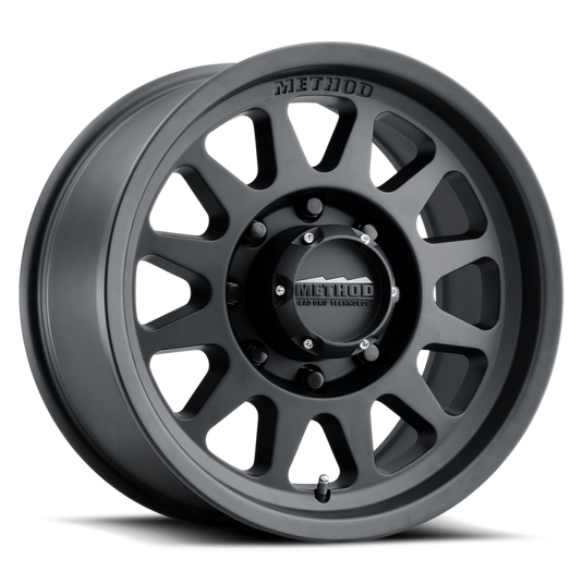 Method MR704 HD 17x9 18mm Offset 8x6.5 130.81mm CB Matte Black Wheel