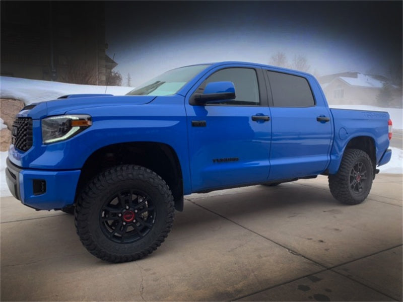 Load image into Gallery viewer, Tuff Country 14-20 Toyota Tundra TRD Pro 4x4 &amp; 2wd 2.5in Uni-Ball Lift Kit
