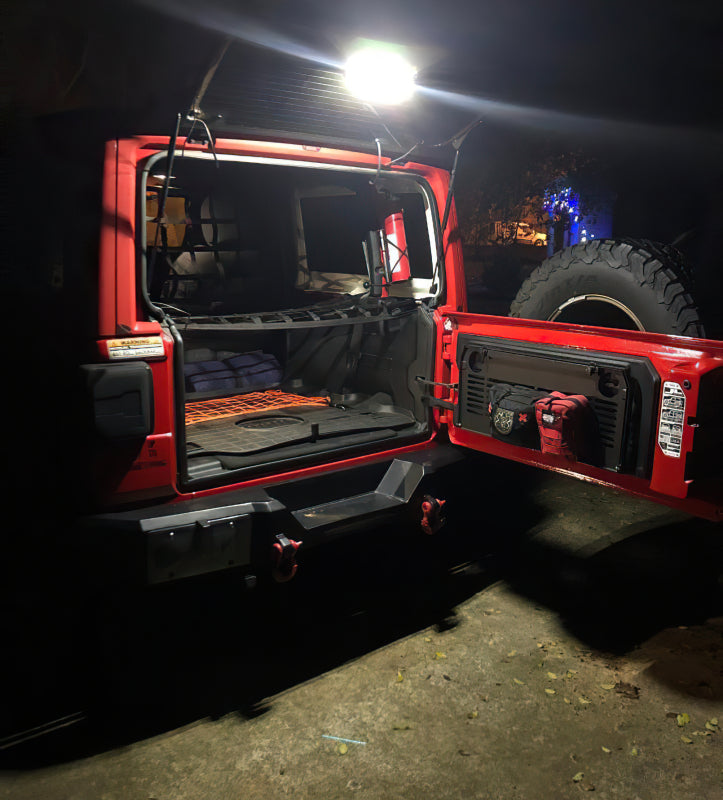 Load image into Gallery viewer, Oracle Jeep Wrangler JL Cargo LED Light Module - Amber/White

